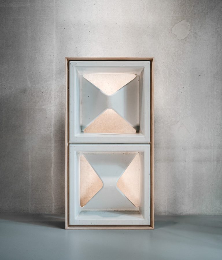 Lichtobjekt Hellmut | Hellmut Two