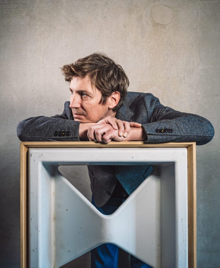 Lichtobjekt Hellmut | Lichttechnik